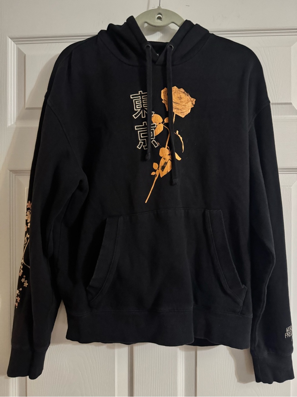 GUESS Roy Tokyo Floral Hoodie Black Gold Rose Japanese Graphic Oversized S